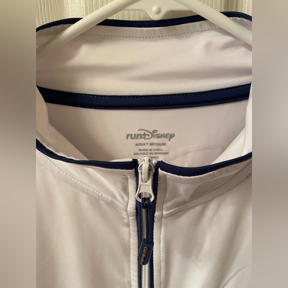 2022-2023 Club runDisney Member Jacket (Unisex Medium) - Picture 6 of 8